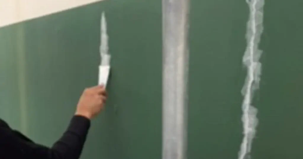 パテ補修の画像